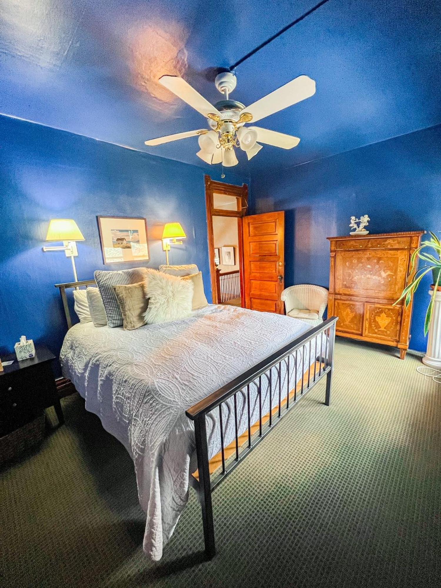 Off Broadway B & B DEN Dış mekan fotoğraf