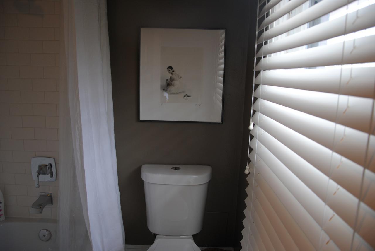 Off Broadway B & B DEN Dış mekan fotoğraf