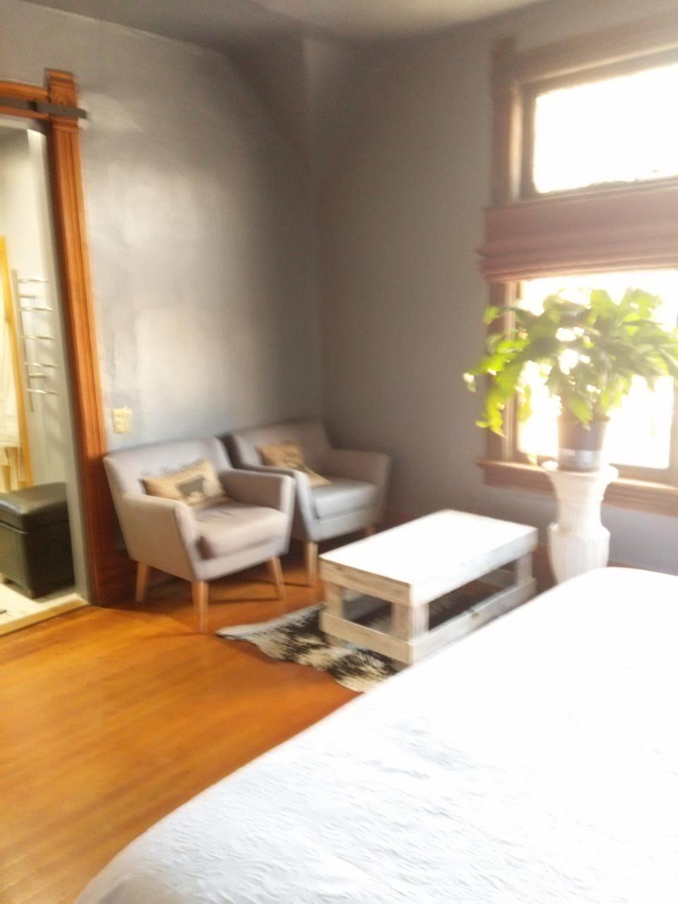 Off Broadway B & B DEN Dış mekan fotoğraf